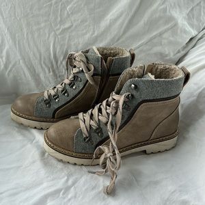 Maurices Boot in brown and gray, side zip in 8M